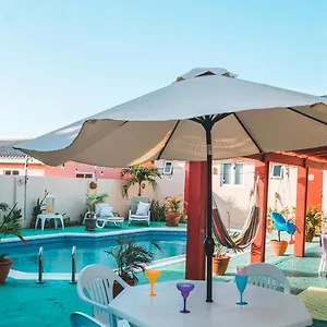 Guest house Courtesy Aruba, Oranjestad