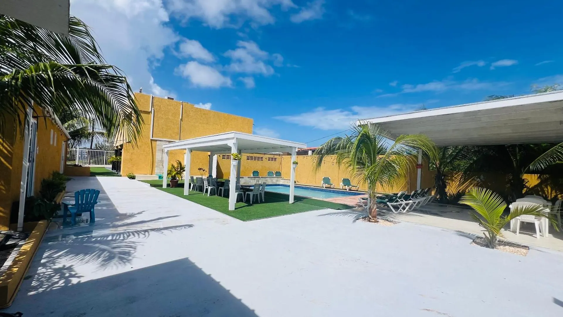 The Gold Vacation Apartments Santa Cruz